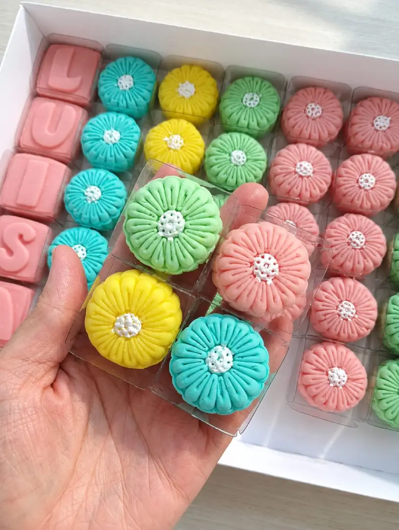 Docinhos personalizados para mesa temática